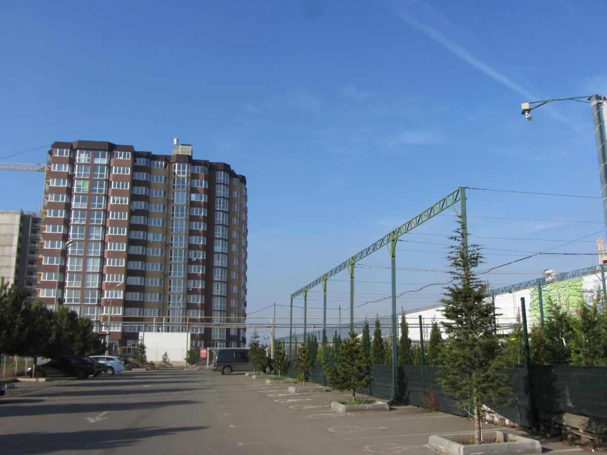 Apartament уютная 1 комнатная зимняя вишня в ж/к новая европа *